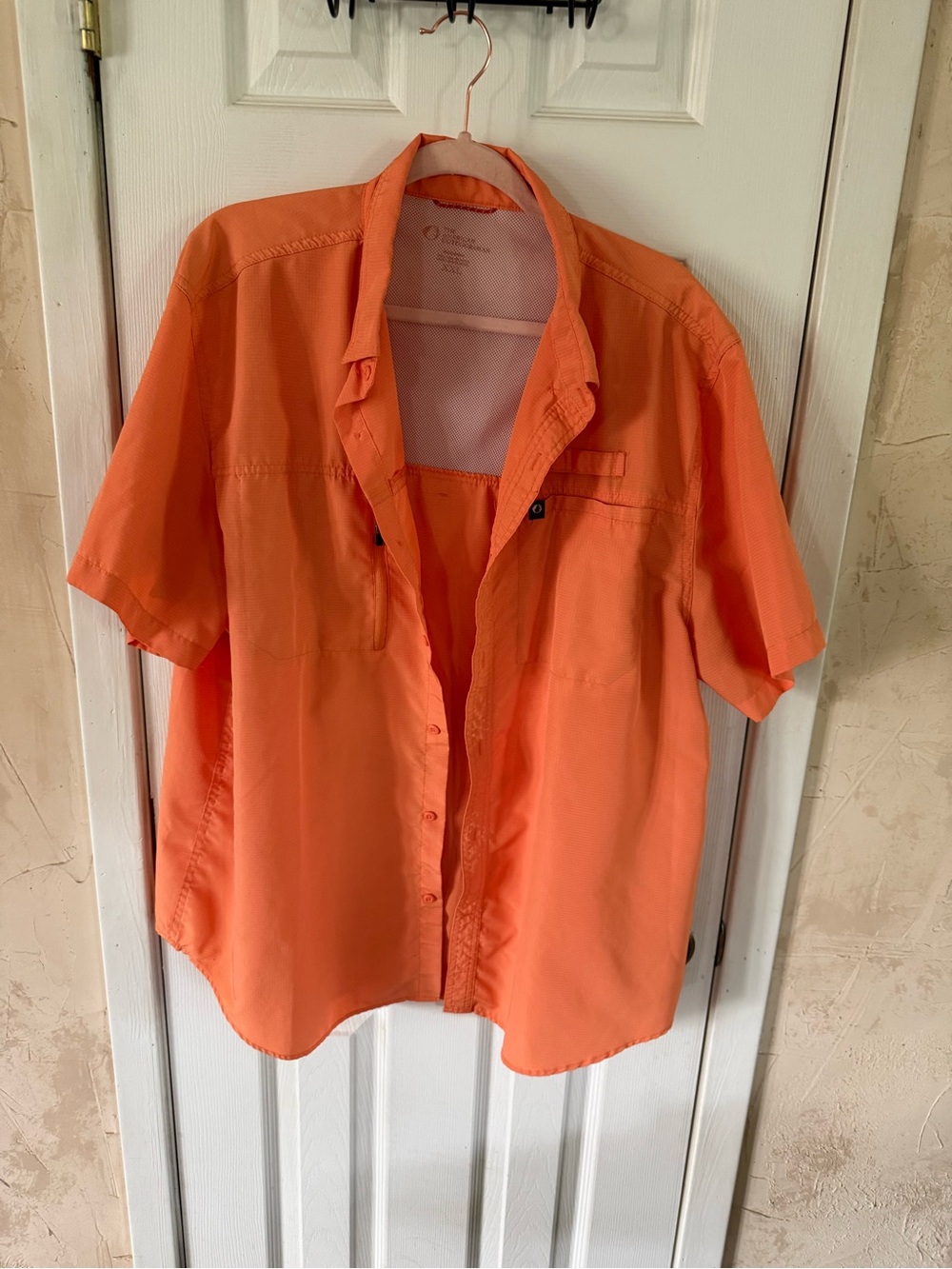 Men's Short-Sleeve Orange Performance Shirt